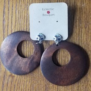 DARK BROWN WOOD DONUT STYLE CLIP-ON EARRINGS